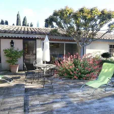 Villa Les Grands Pins Saint-Andiol Exterior foto
